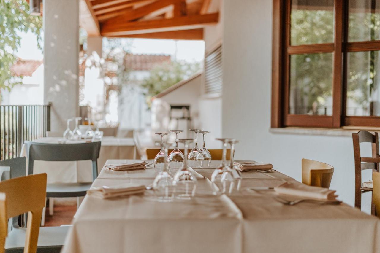 Resort Fior Di Sardegna Posada  Dış mekan fotoğraf